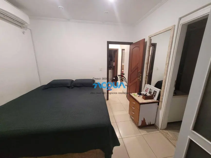 Cobertura com 3 quartos à venda, 190m2 em Jardim Três Marias, Guaruja - SP - imagem 8 Foto 8 de Cobertura com 3 quartos à venda, 190m2 em Jardim Três Marias, Guaruja - SP