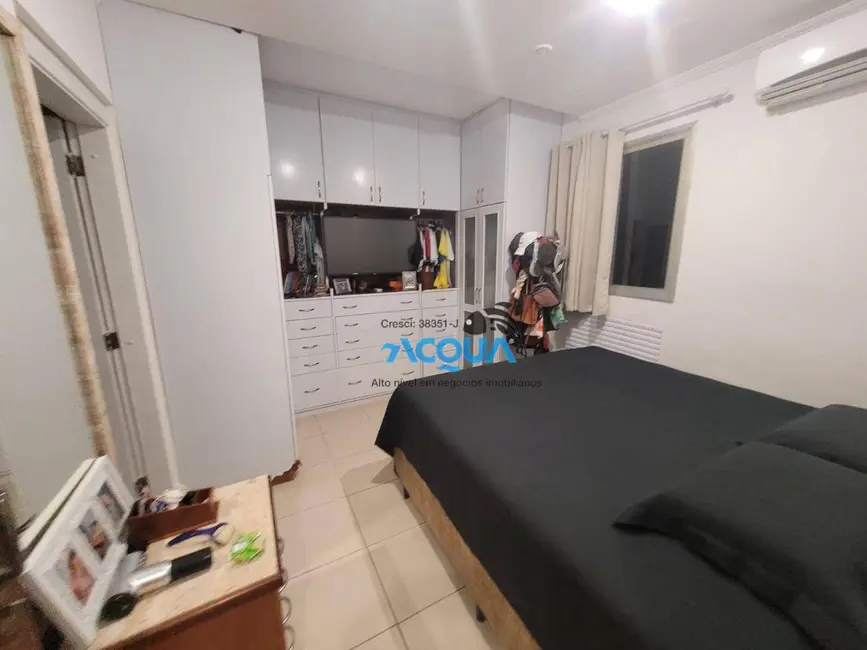 Cobertura com 3 quartos à venda, 190m2 em Jardim Três Marias, Guaruja - SP - imagem 9 Foto 9 de Cobertura com 3 quartos à venda, 190m2 em Jardim Três Marias, Guaruja - SP