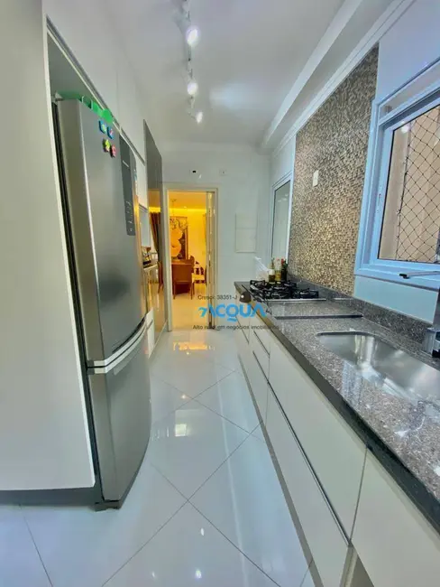 Foto 8 de Apartamento com 3 quartos à venda, 134m2 em Vila Luis Antônio, Guaruja - SP