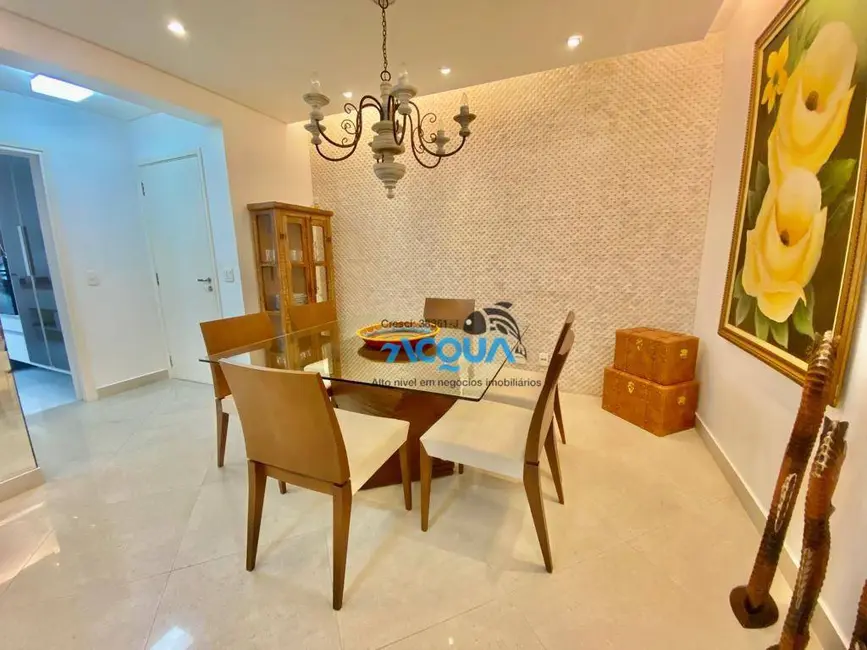 Foto 3 de Apartamento com 3 quartos à venda, 134m2 em Vila Luis Antônio, Guaruja - SP