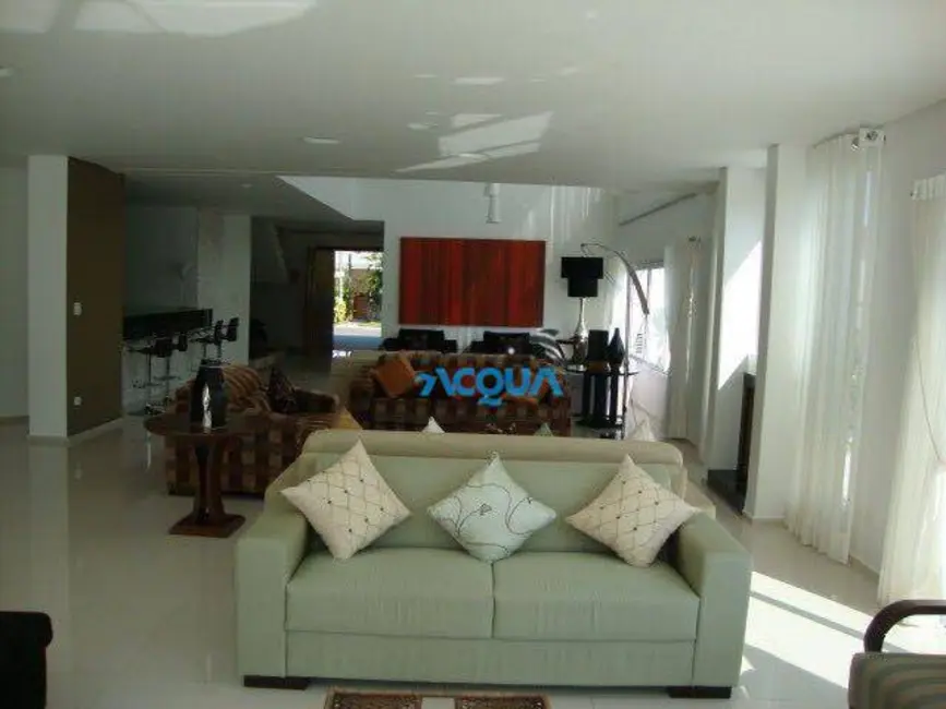Sobrado com 5 quartos à venda, 750m2 em Acapulco, Guaruja - SP - imagem 7 Foto 7 de Sobrado com 5 quartos à venda, 750m2 em Acapulco, Guaruja - SP