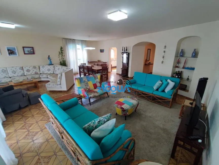 Apartamento com 3 quartos à venda, 220m2 em Guaruja - SP - imagem 2 Foto 2 de Apartamento com 3 quartos à venda, 220m2 em Guaruja - SP
