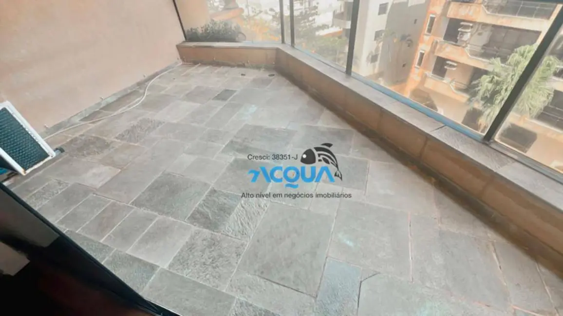 Foto 9 de Apartamento com 3 quartos à venda, 170m2 em Guaruja - SP