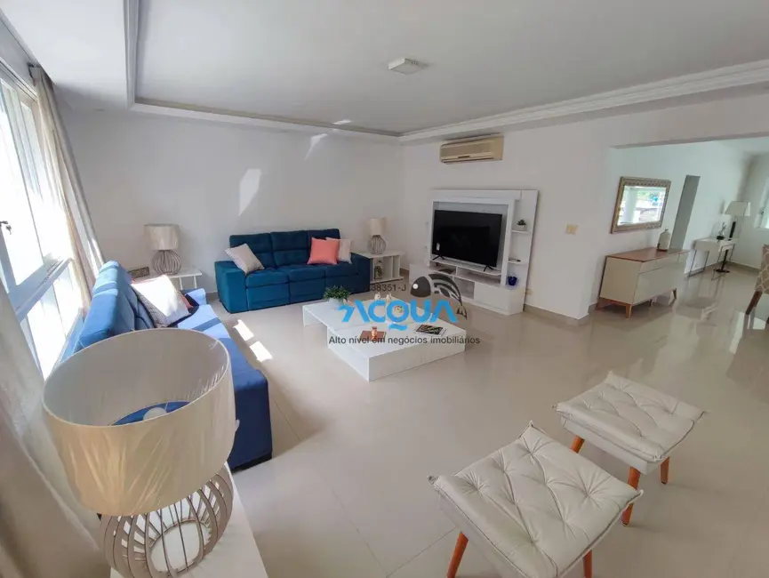 Casa de Condomínio com 5 quartos à venda, 1500m2 em Guaruja - SP - imagem 6 Foto 6 de Casa de Condomínio com 5 quartos à venda, 1500m2 em Guaruja - SP