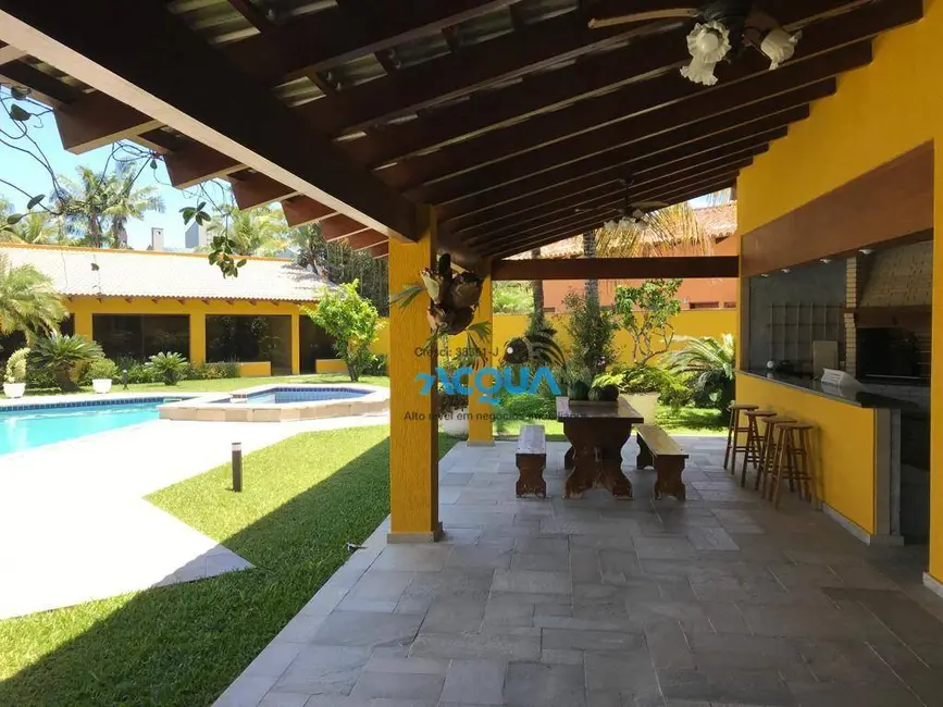 Casa de Condomínio com 6 quartos à venda, 1000m2 em Jardim Acapulco, Guaruja - SP - imagem 4 Foto 4 de Casa de Condomínio com 6 quartos à venda, 1000m2 em Jardim Acapulco, Guaruja - SP