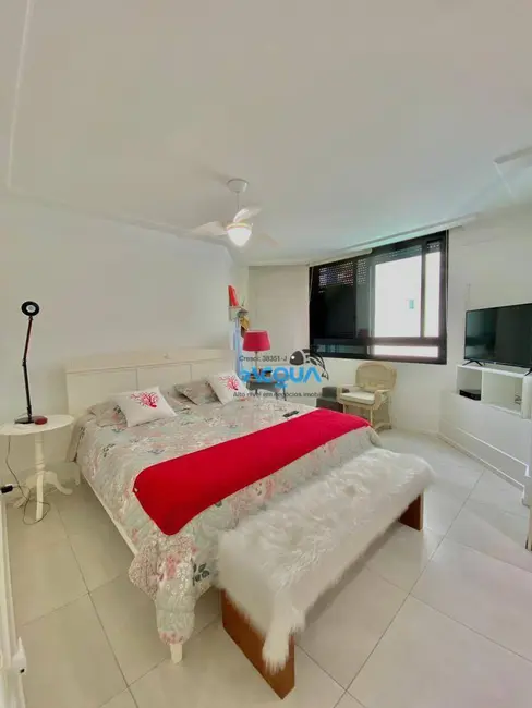 Apartamento com 4 quartos à venda, 235m2 em Guaruja - SP - imagem 5 Foto 5 de Apartamento com 4 quartos à venda, 235m2 em Guaruja - SP