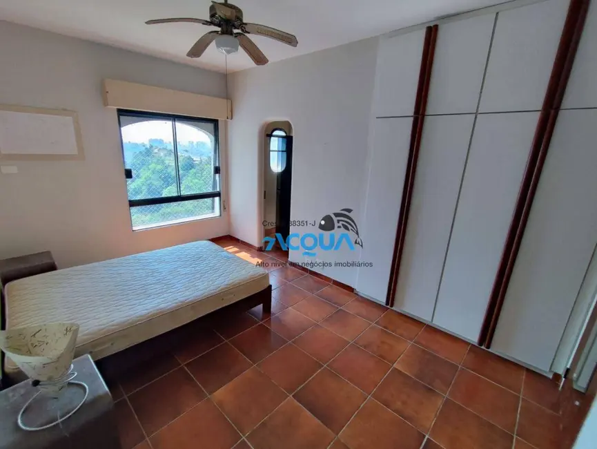 Apartamento com 3 quartos à venda, 220m2 em Guaruja - SP - imagem 4 Foto 4 de Apartamento com 3 quartos à venda, 220m2 em Guaruja - SP