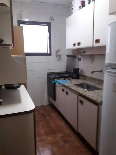 Foto 4 de Apartamento com 3 quartos à venda, 80m2 em Guaruja - SP