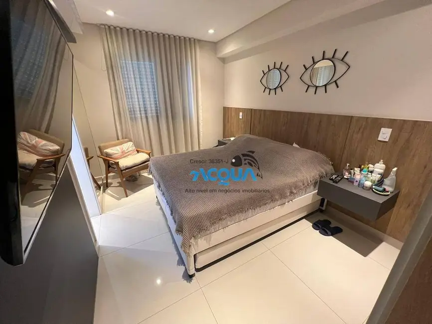 Foto 7 de Apartamento com 3 quartos à venda, 123m2 em Guaruja - SP
