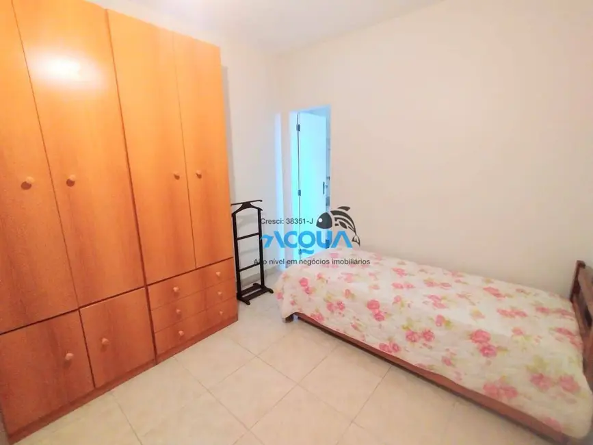 Foto 8 de Apartamento com 3 quartos à venda em Guaruja - SP