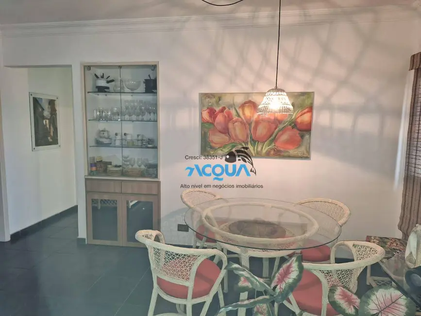 Foto 2 de Apartamento com 2 quartos à venda, 108m2 em Jardim Três Marias, Guaruja - SP