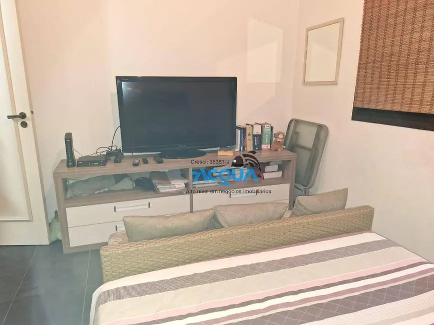 Foto 7 de Apartamento com 2 quartos à venda, 108m2 em Jardim Três Marias, Guaruja - SP