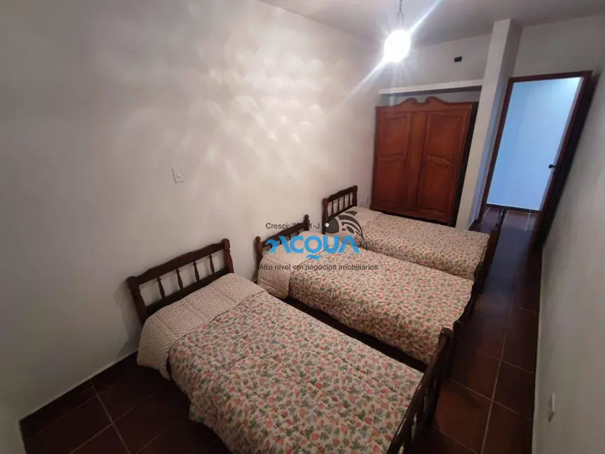 Foto 9 de Apartamento com 3 quartos à venda, 107m2 em Guaruja - SP