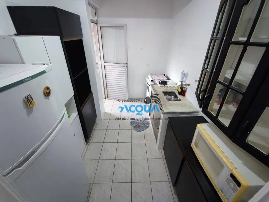 Foto 5 de Apartamento com 3 quartos à venda, 72m2 em Guaruja - SP