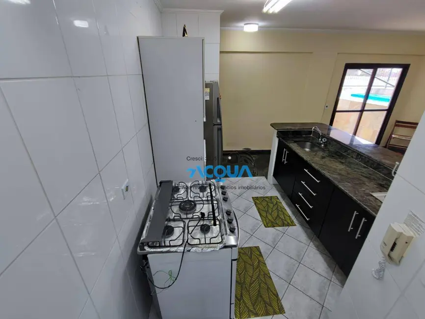 Cobertura com 2 quartos à venda, 90m2 em Jardim Três Marias, Guaruja - SP - imagem 9 Foto 9 de Cobertura com 2 quartos à venda, 90m2 em Jardim Três Marias, Guaruja - SP