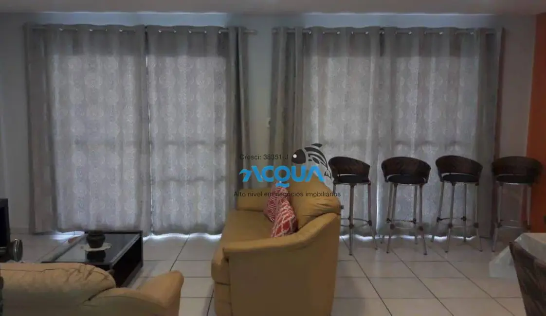 Cobertura com 3 quartos à venda, 220m2 em Parque Enseada, Guaruja - SP - imagem 3 Foto 3 de Cobertura com 3 quartos à venda, 220m2 em Parque Enseada, Guaruja - SP