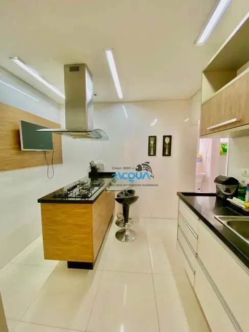 Foto 5 de Apartamento com 3 quartos à venda, 110m2 em Jardim Las Palmas, Guaruja - SP