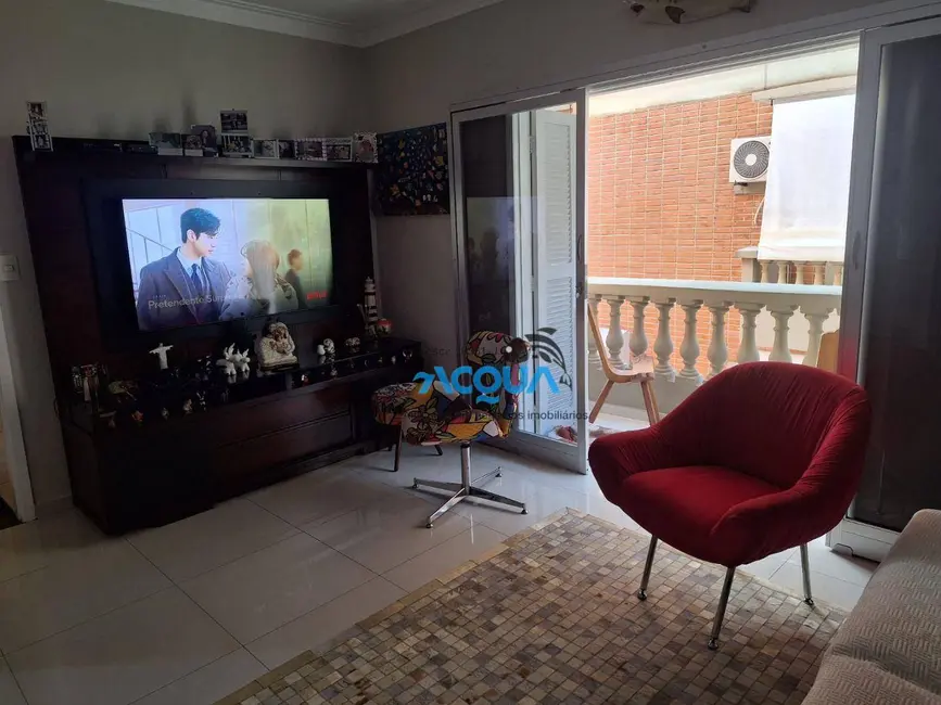 Apartamento com 3 quartos à venda, 160m2 em Guaruja - SP - imagem 2 Foto 2 de Apartamento com 3 quartos à venda, 160m2 em Guaruja - SP