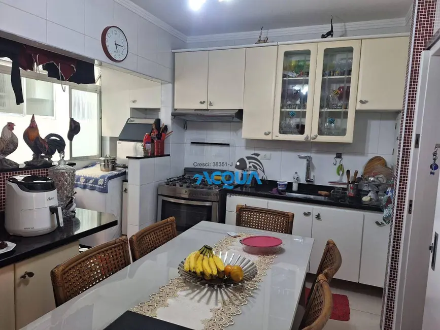 Apartamento com 3 quartos à venda, 160m2 em Guaruja - SP - imagem 3 Foto 3 de Apartamento com 3 quartos à venda, 160m2 em Guaruja - SP