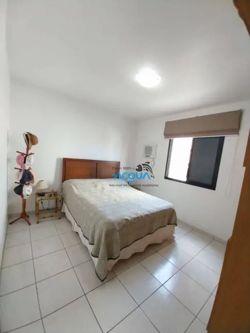 Foto 4 de Apartamento com 2 quartos à venda em Guaruja - SP