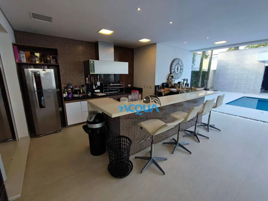 Sobrado com 5 quartos à venda, 1050m2 em Jardim Acapulco, Guaruja - SP - imagem 7 Foto 7 de Sobrado com 5 quartos à venda, 1050m2 em Jardim Acapulco, Guaruja - SP