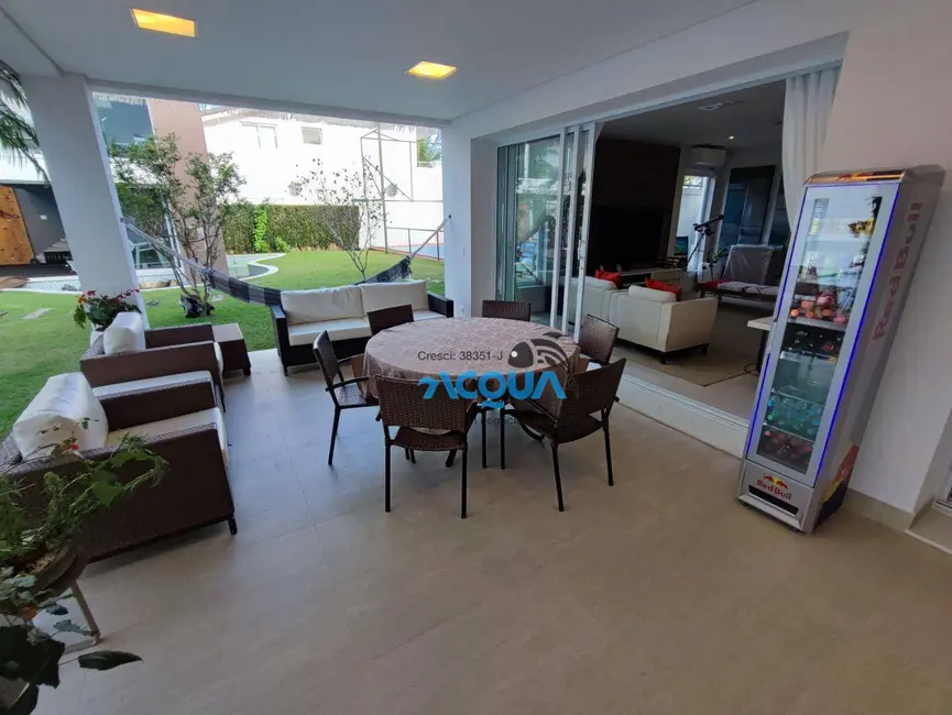 Sobrado com 5 quartos à venda, 1050m2 em Jardim Acapulco, Guaruja - SP - imagem 8 Foto 8 de Sobrado com 5 quartos à venda, 1050m2 em Jardim Acapulco, Guaruja - SP