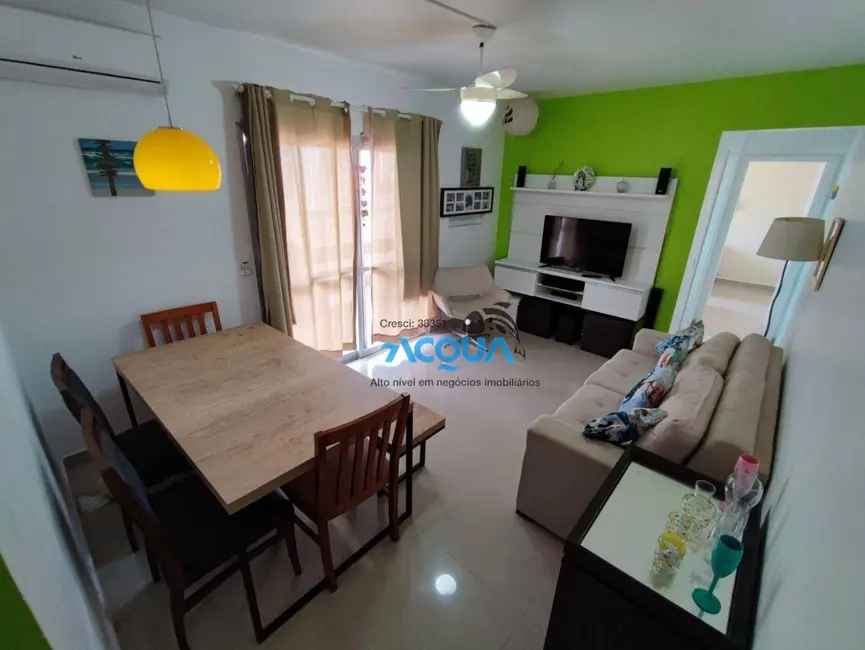 Foto 1 de Apartamento com 1 quarto à venda, 50m2 em Guaruja - SP