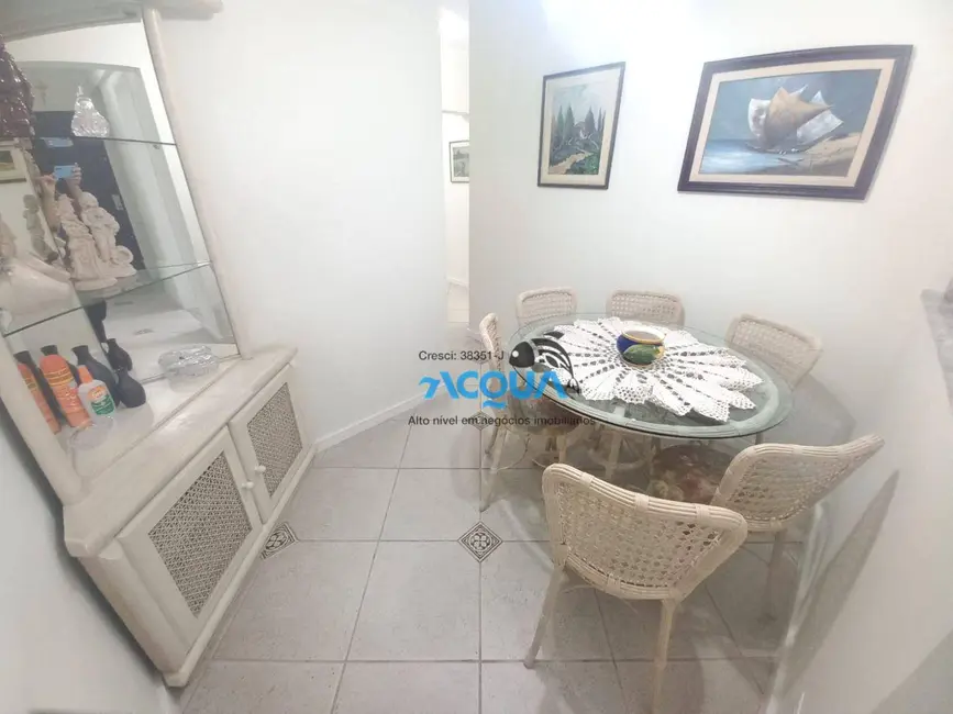 Cobertura com 4 quartos à venda, 220m2 em Guaruja - SP - imagem 3 Foto 3 de Cobertura com 4 quartos à venda, 220m2 em Guaruja - SP