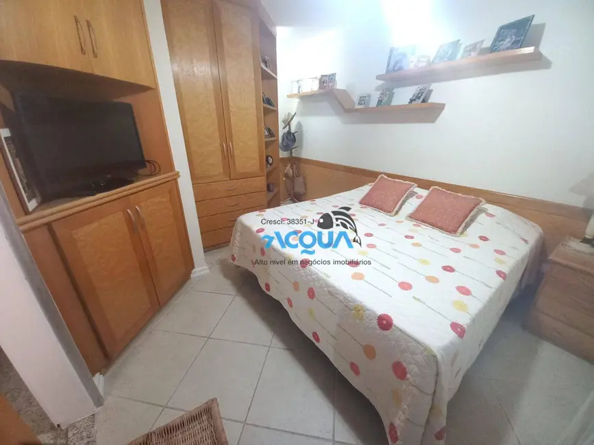Cobertura com 4 quartos à venda, 220m2 em Guaruja - SP - imagem 9 Foto 9 de Cobertura com 4 quartos à venda, 220m2 em Guaruja - SP