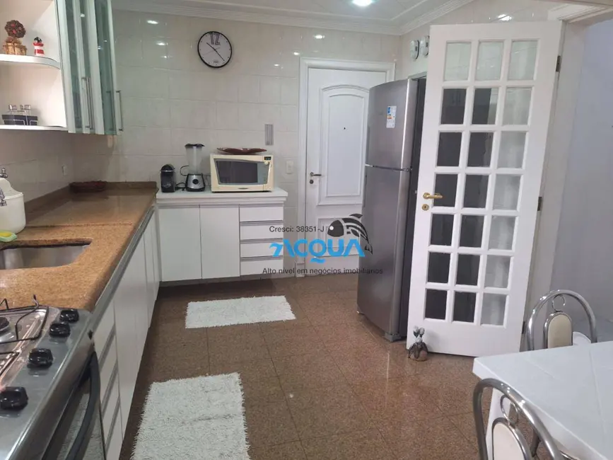 Apartamento com 3 quartos à venda, 160m2 em Guaruja - SP - imagem 8 Foto 8 de Apartamento com 3 quartos à venda, 160m2 em Guaruja - SP