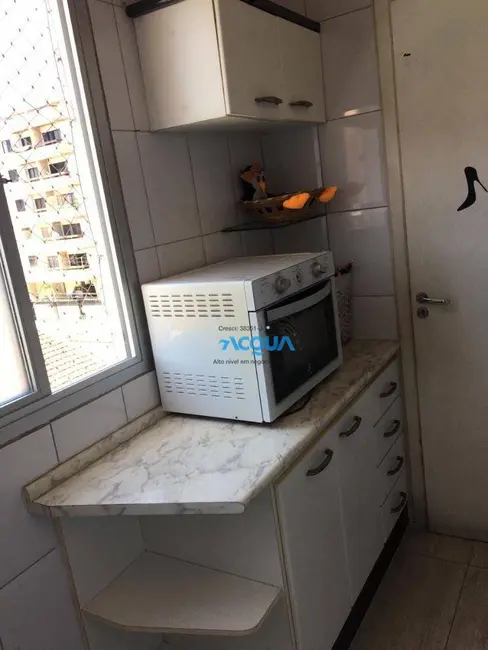 Foto 6 de Apartamento com 2 quartos à venda, 80m2 em Jardim Três Marias, Guaruja - SP