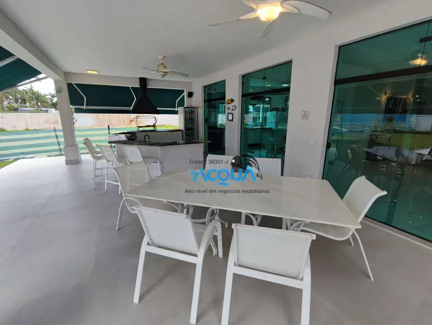 Casa de Condomínio com 5 quartos à venda, 1000m2 em Jardim Acapulco, Guaruja - SP - imagem 8 Foto 8 de Casa de Condomínio com 5 quartos à venda, 1000m2 em Jardim Acapulco, Guaruja - SP