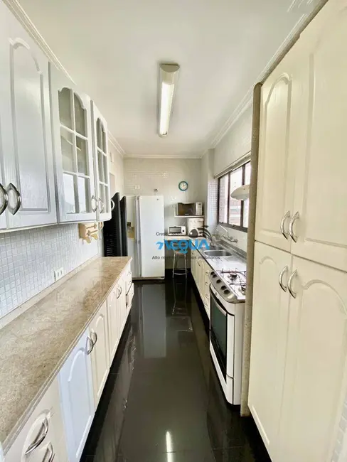 Foto 4 de Apartamento com 3 quartos à venda, 120m2 em Vila Alzira, Guaruja - SP