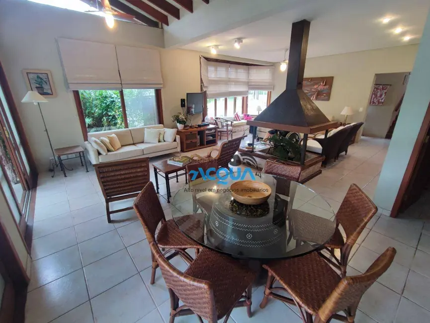 Casa de Condomínio com 4 quartos à venda, 540m2 em Jardim Acapulco, Guaruja - SP - imagem 7 Foto 7 de Casa de Condomínio com 4 quartos à venda, 540m2 em Jardim Acapulco, Guaruja - SP