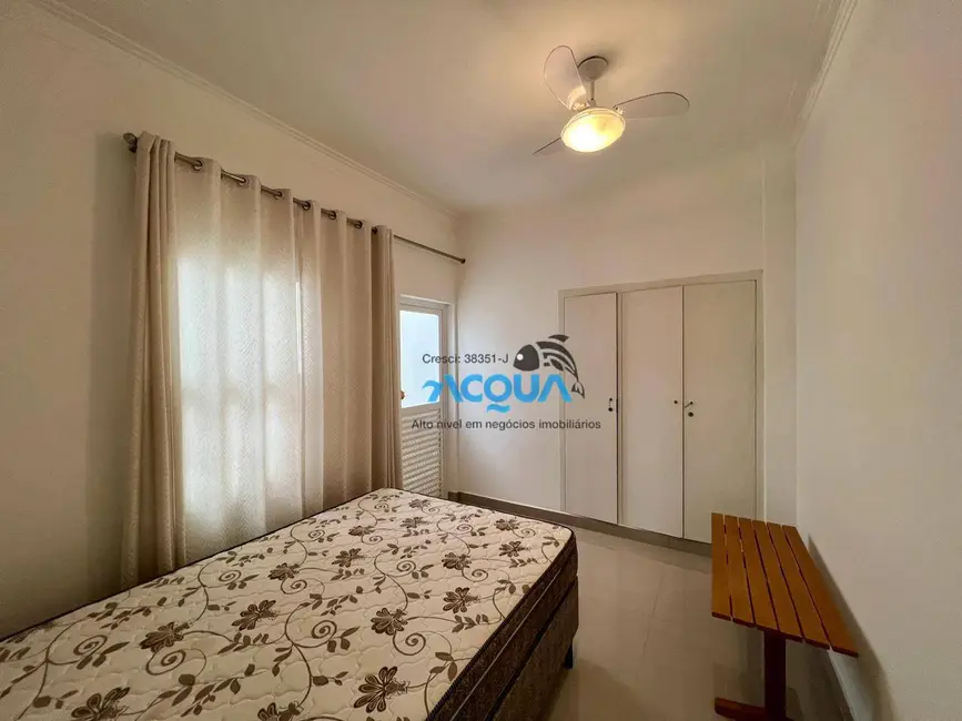 Foto 6 de Apartamento com 3 quartos à venda, 210m2 em Guaruja - SP