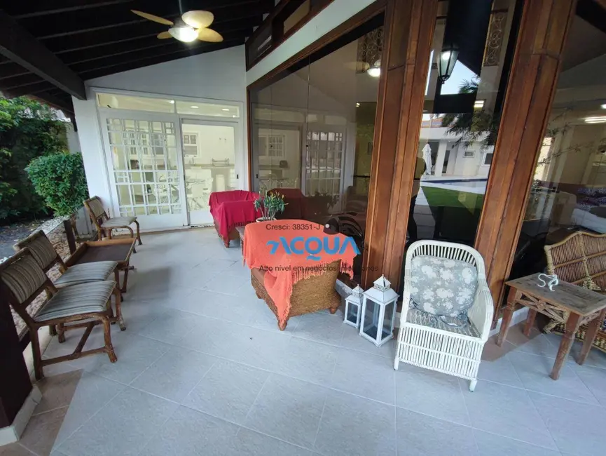 Foto 9 de Casa de Condomínio com 4 quartos para alugar, 1000m2 em Jardim Acapulco, Guaruja - SP