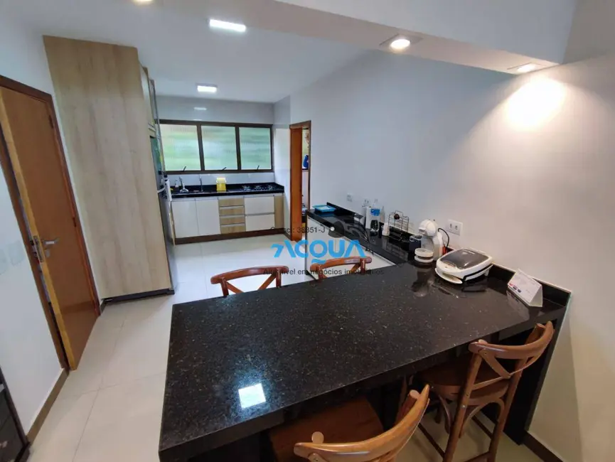 Apartamento com 3 quartos à venda, 168m2 em Morro Sorocotuba, Guaruja - SP - imagem 3 Foto 3 de Apartamento com 3 quartos à venda, 168m2 em Morro Sorocotuba, Guaruja - SP