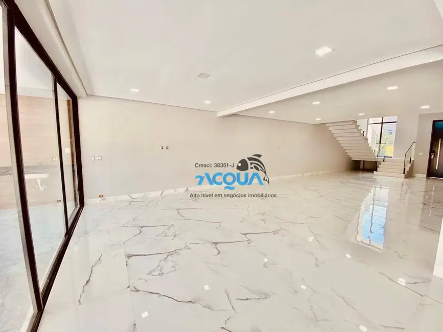 Casa de Condomínio com 4 quartos à venda em Guaruja - SP - imagem 8 Foto 8 de Casa de Condomínio com 4 quartos à venda em Guaruja - SP