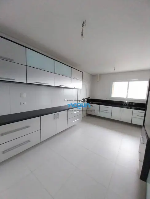 Apartamento com 3 quartos à venda, 175m2 em Jardim Virgínia, Guaruja - SP - imagem 5 Foto 5 de Apartamento com 3 quartos à venda, 175m2 em Jardim Virgínia, Guaruja - SP