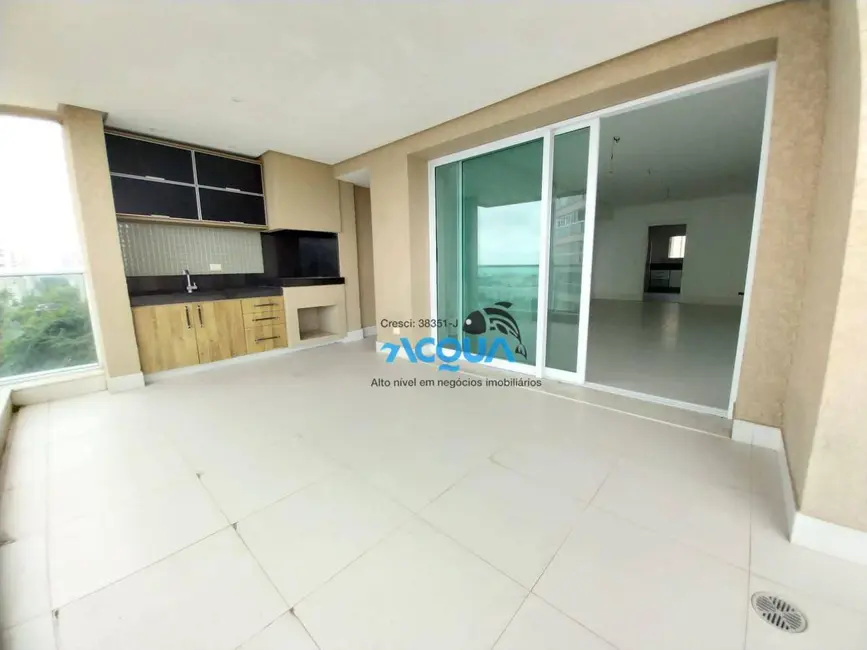 Foto 1 de Apartamento com 3 quartos à venda, 175m2 em Jardim Virgínia, Guaruja - SP