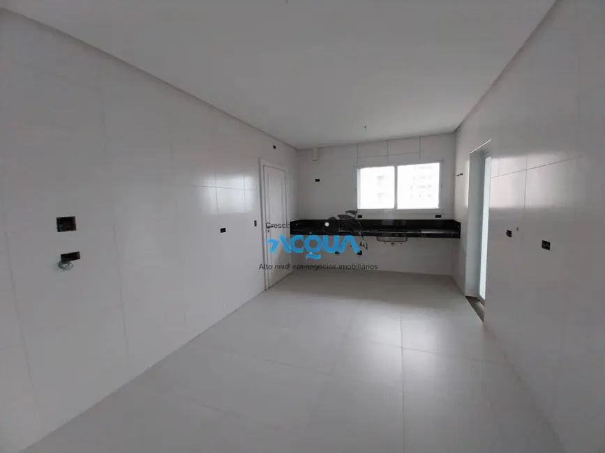 Apartamento com 3 quartos à venda, 175m2 em Jardim Virgínia, Guaruja - SP - imagem 3 Foto 3 de Apartamento com 3 quartos à venda, 175m2 em Jardim Virgínia, Guaruja - SP