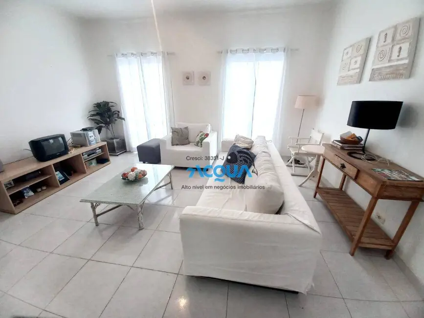 Foto 2 de Apartamento com 3 quartos à venda, 70m2 em Guaruja - SP