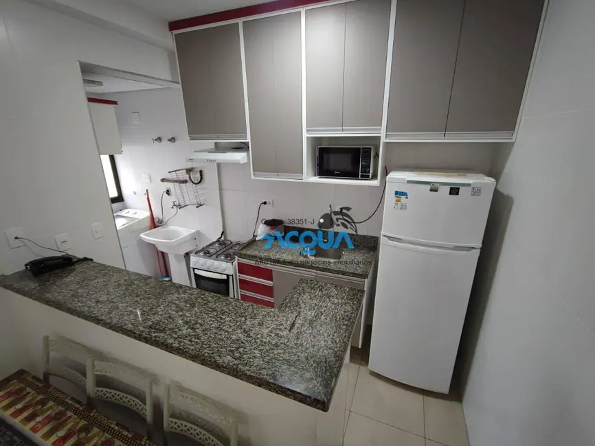 Loft / Flat com 2 quartos à venda, 65m2 em Guaruja - SP - imagem 6 Foto 6 de Loft / Flat com 2 quartos à venda, 65m2 em Guaruja - SP