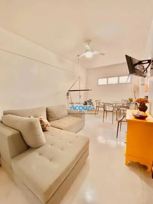 Foto 1 de Apartamento com 1 quarto à venda, 50m2 em Jardim Las Palmas, Guaruja - SP