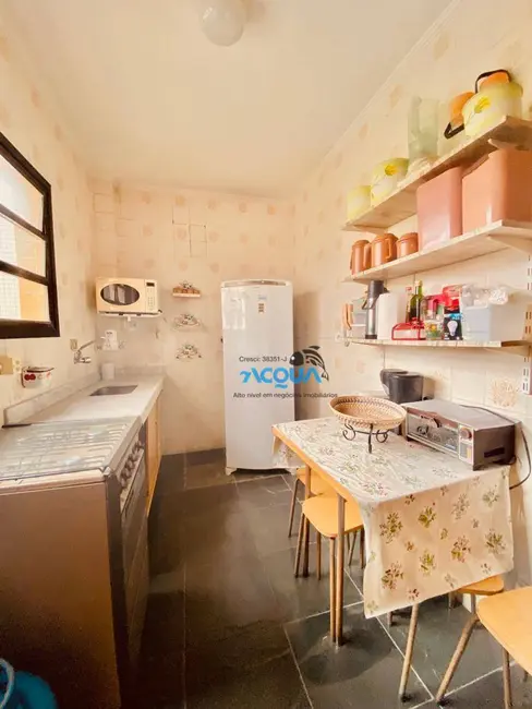 Foto 8 de Apartamento com 2 quartos à venda, 70m2 em Jardim Las Palmas, Guaruja - SP