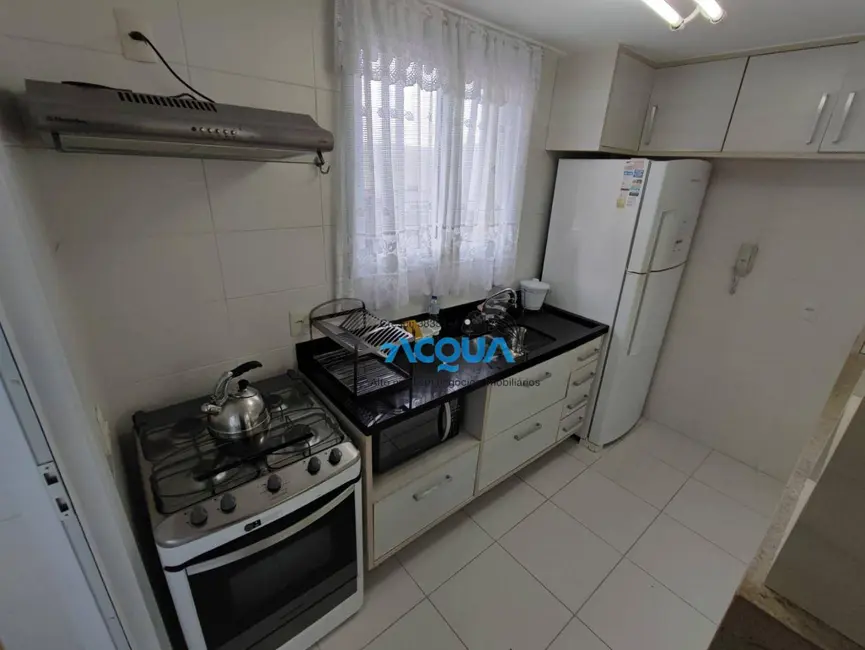 Foto 7 de Apartamento com 3 quartos à venda, 90m2 em Guaruja - SP