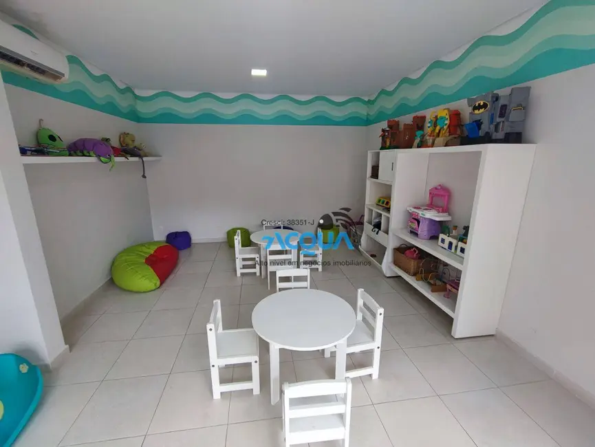 Sobrado com 4 quartos à venda, 315m2 em Jardim Três Marias, Guaruja - SP - imagem 3 Foto 3 de Sobrado com 4 quartos à venda, 315m2 em Jardim Três Marias, Guaruja - SP