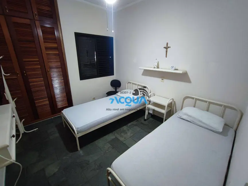 Foto 6 de Apartamento com 2 quartos para alugar, 85m2 em Guaruja - SP