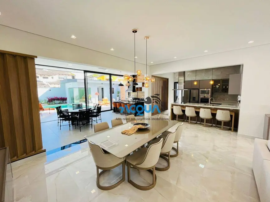 Casa de Condomínio com 6 quartos à venda, 525m2 em Acapulco, Guaruja - SP - imagem 9 Foto 9 de Casa de Condomínio com 6 quartos à venda, 525m2 em Acapulco, Guaruja - SP