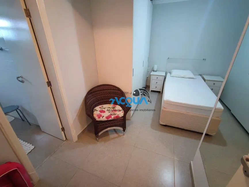 Foto 9 de Cobertura com 3 quartos à venda, 210m2 em Guaruja - SP